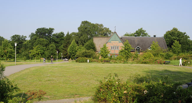 Der Hühnerstall im Bauerngarten