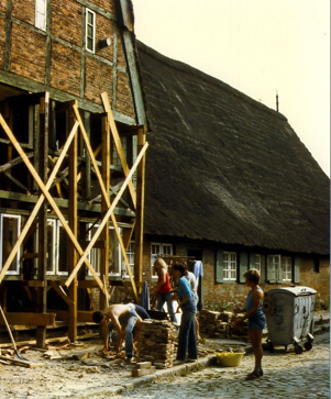 Gerüst am Giebel